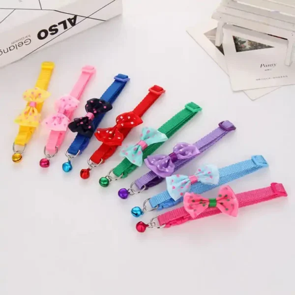 Stylish polka dot pet collar for cats and small dogs