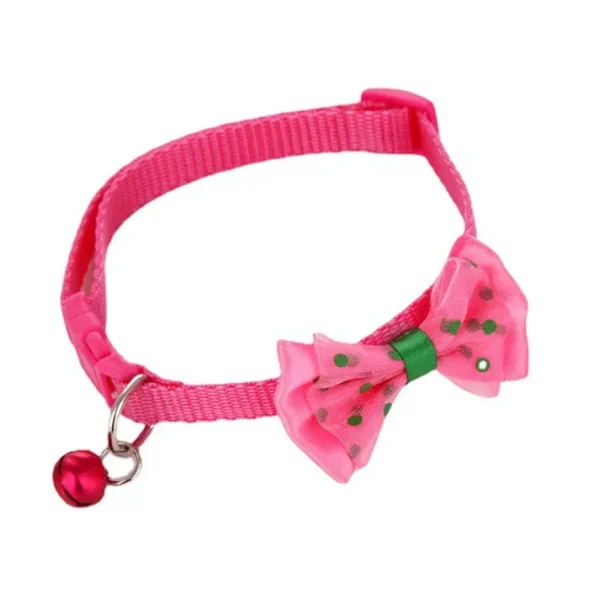 Fashionable pet collar with polka dot design